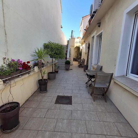 Mistral Appartements Port-Saint-Louis-du-Rhône Oda fotoğraf