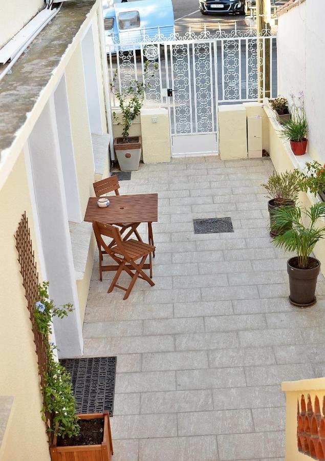 Mistral Appartements Port-Saint-Louis-du-Rhône Dış mekan fotoğraf