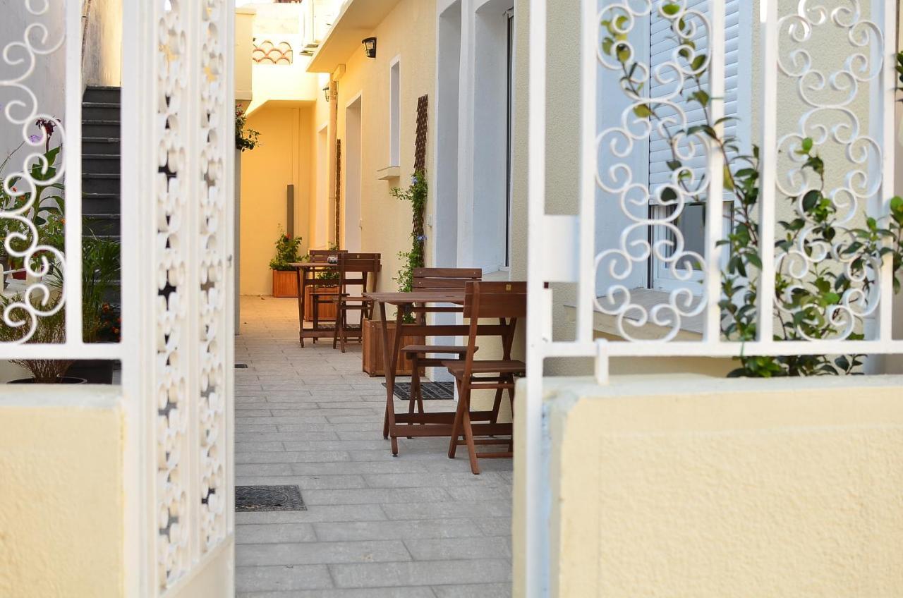 Mistral Appartements Port-Saint-Louis-du-Rhône Dış mekan fotoğraf