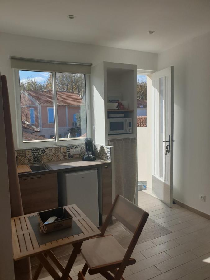 Mistral Appartements Port-Saint-Louis-du-Rhône Dış mekan fotoğraf