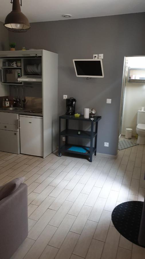 Mistral Appartements Port-Saint-Louis-du-Rhône Dış mekan fotoğraf