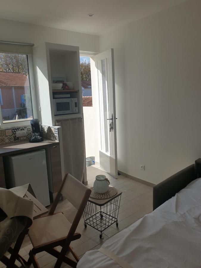 Mistral Appartements Port-Saint-Louis-du-Rhône Dış mekan fotoğraf